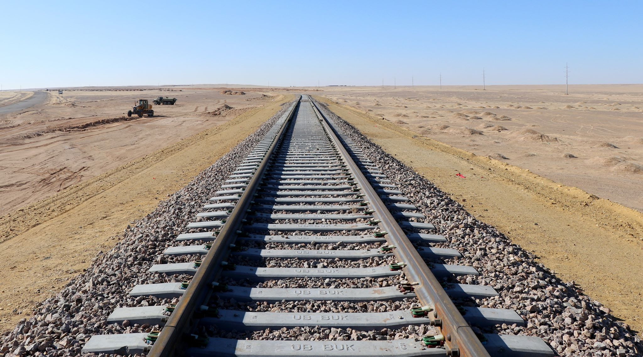 Тавантолгой- Зүүнбаян чиглэлийн 416,4км төмөр замын төсөл